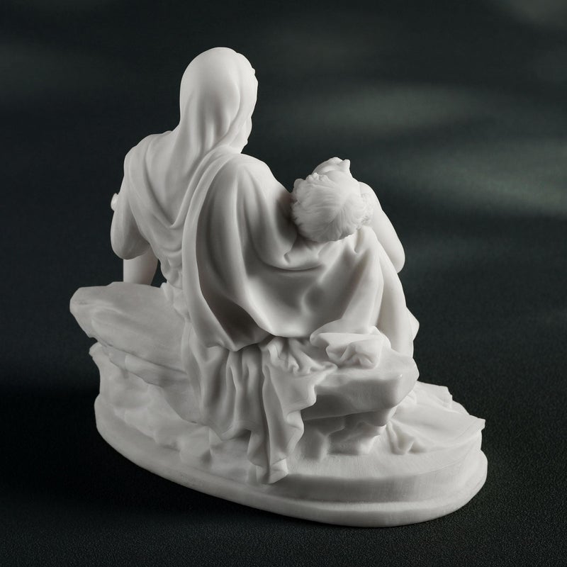 Unicorn Studio Michelangelo's Pieta Statue Sculpture Madonna Jesus - Image 4